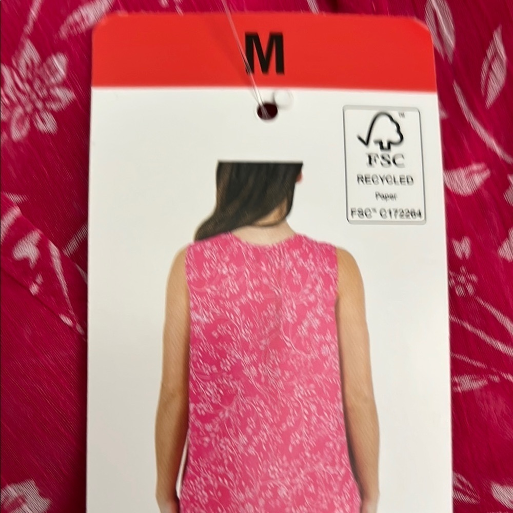 Pink Sleeveless Blouse with V-Neck and Floral Print - Picture 2 of 8